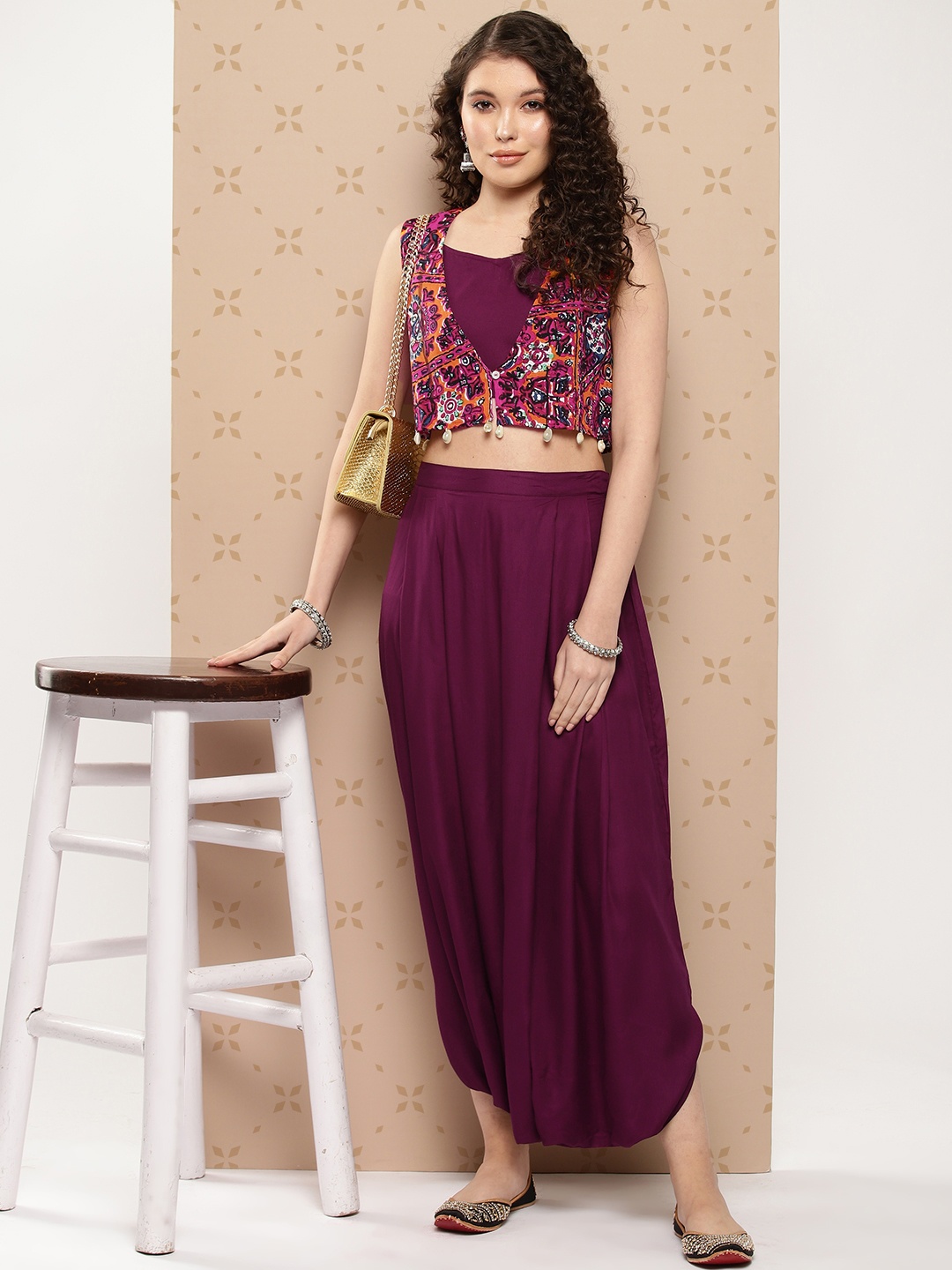 

Sangria Shoulder Straps Printed Ethnic Co-Ords with Jacket, Burgundy