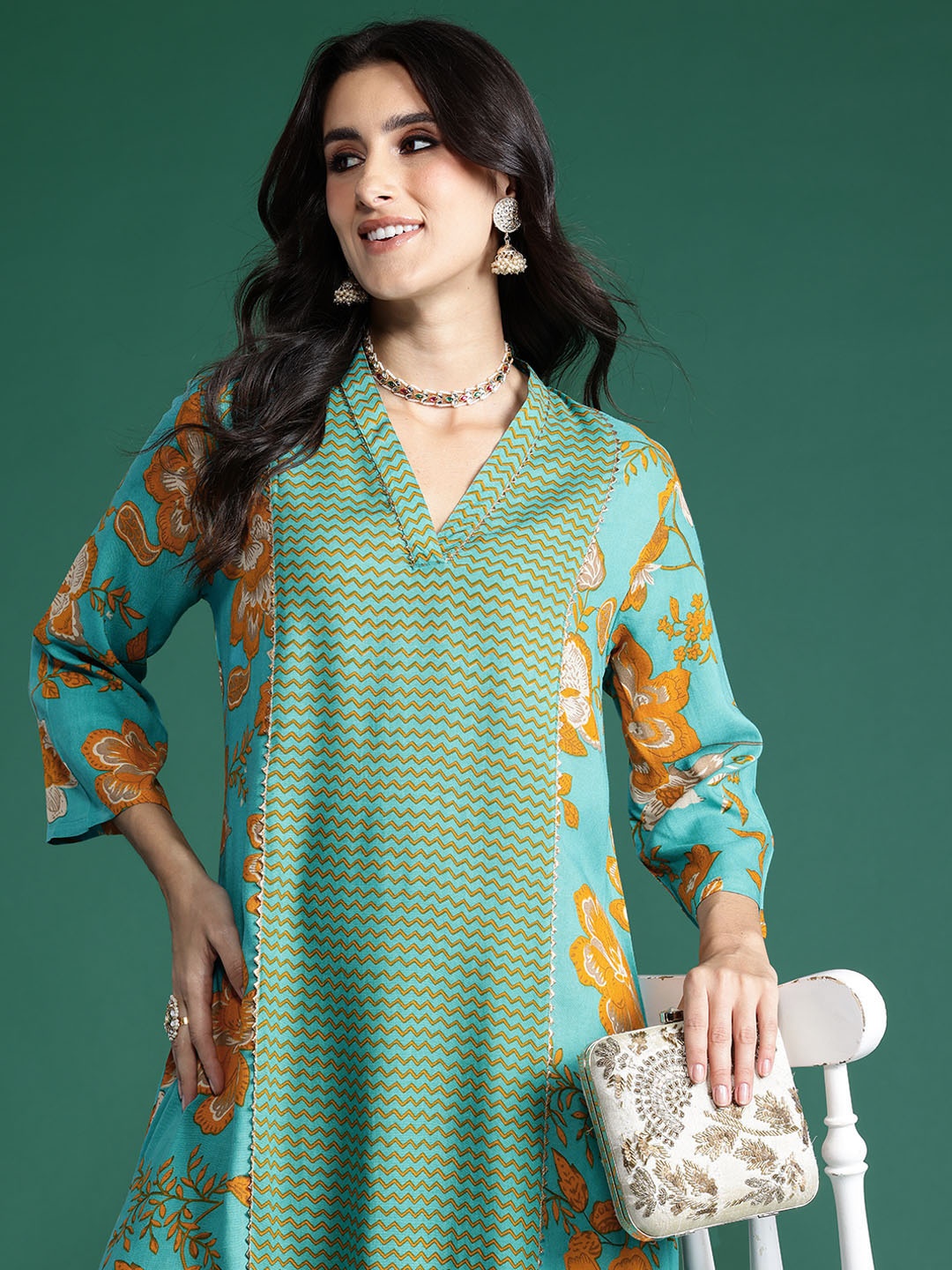 

Sangria Floral Printed Gotta-Patti Detailed A-line Kurta, Blue