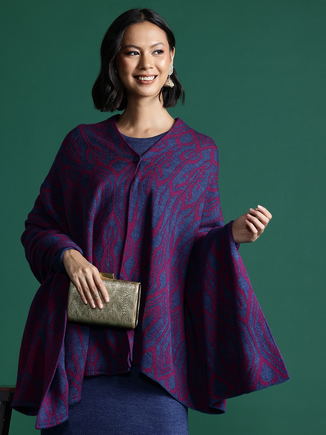 

Sangria Round Neck Acrylic A-Line Kurta with Woven Design Shawl, Blue