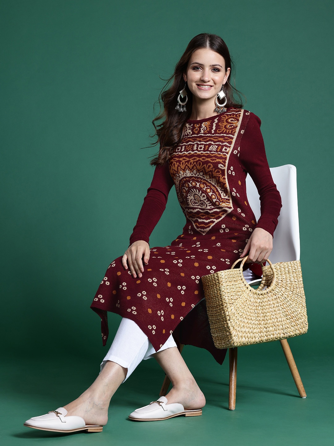

Sangria Self-Design Acrylic Winter Kurta, Maroon