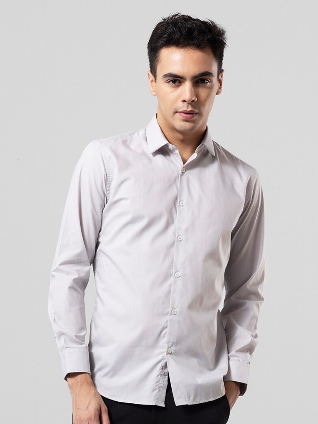 

Snitch Grey Classic Slim Fit Opaque Casual Shirt