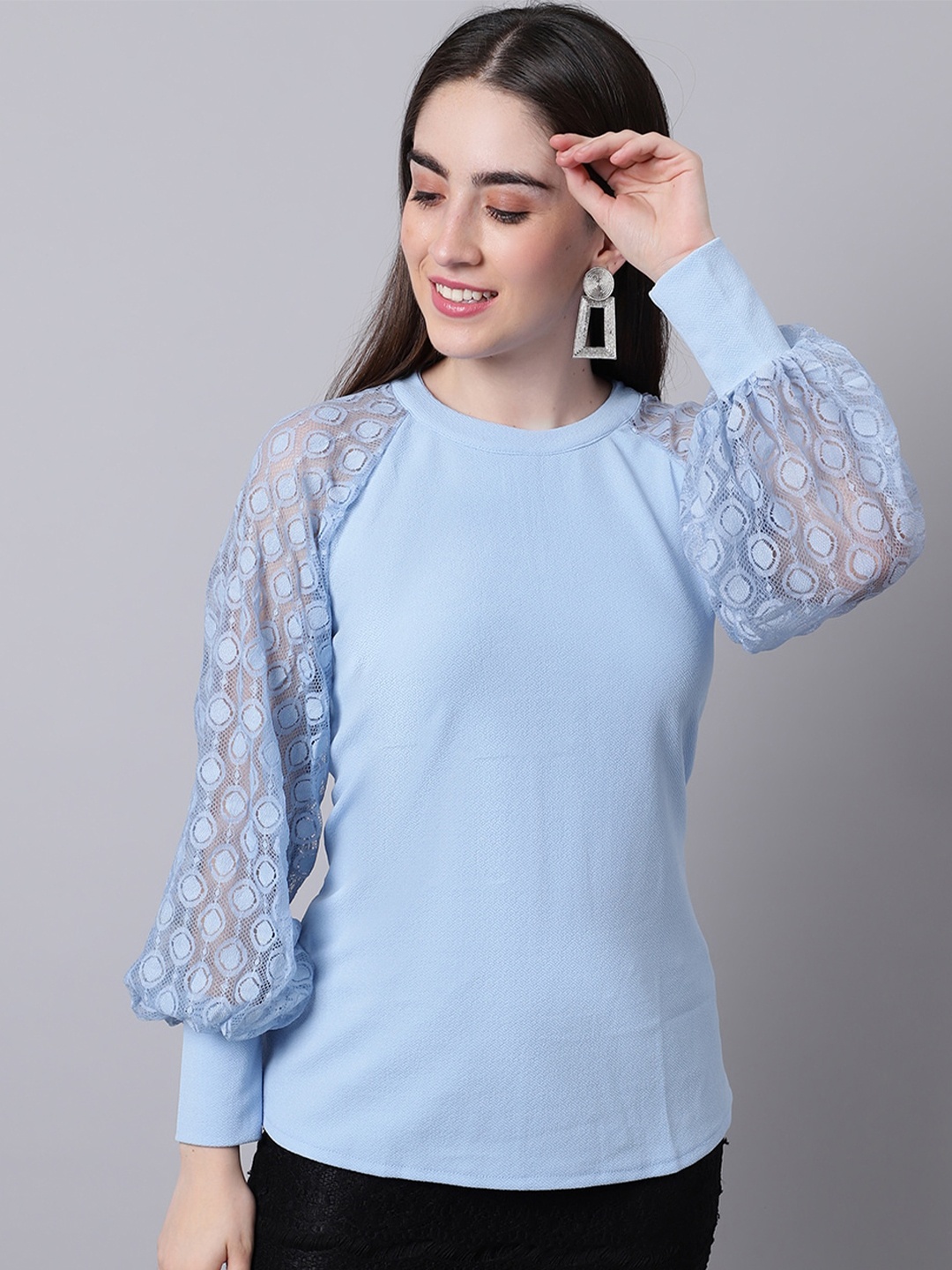 

Sugathari Puff Sleeves Regular Top, Turquoise blue