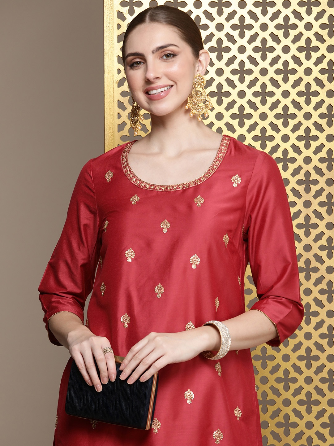 

House of Pataudi Embellished Sequined Jashn Kurta, Rust