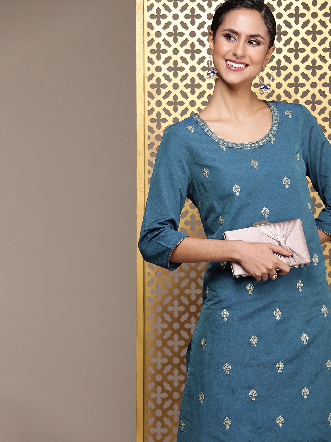 

House of Pataudi Embellished Straight Jashn Kurta, Teal