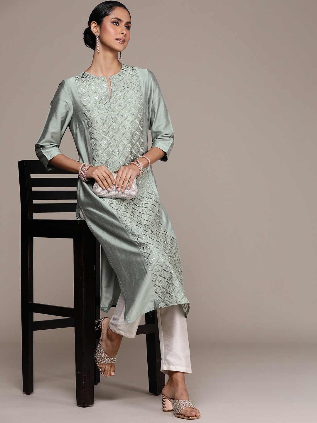 

House of Pataudi Embroidered Sequined Floral Jashn Kurta, Green