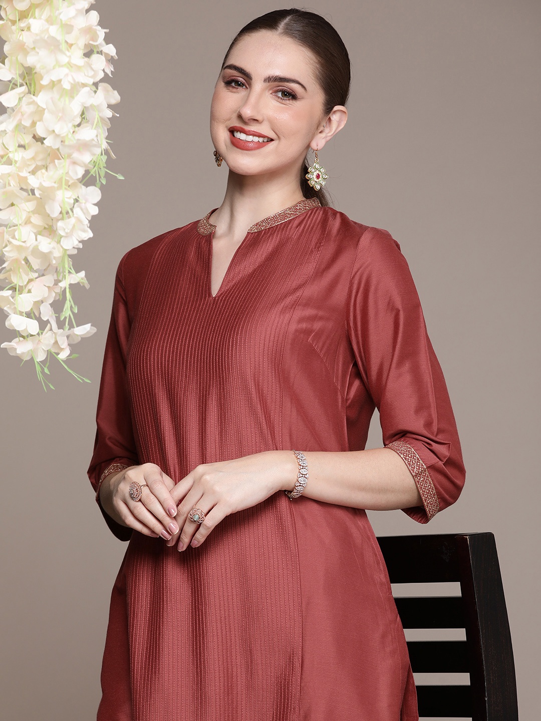 

House of Pataudi Jashn Woven Design Striped Kurta, Coral
