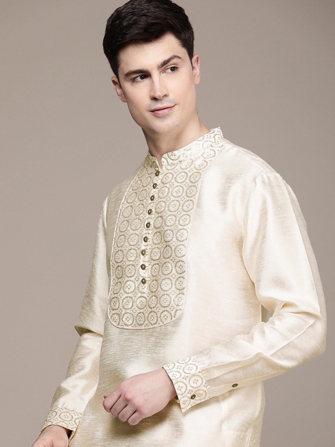 

House of Pataudi Ethnic Motifs Yoke Design Sequinned Jashn Kurta, Off white