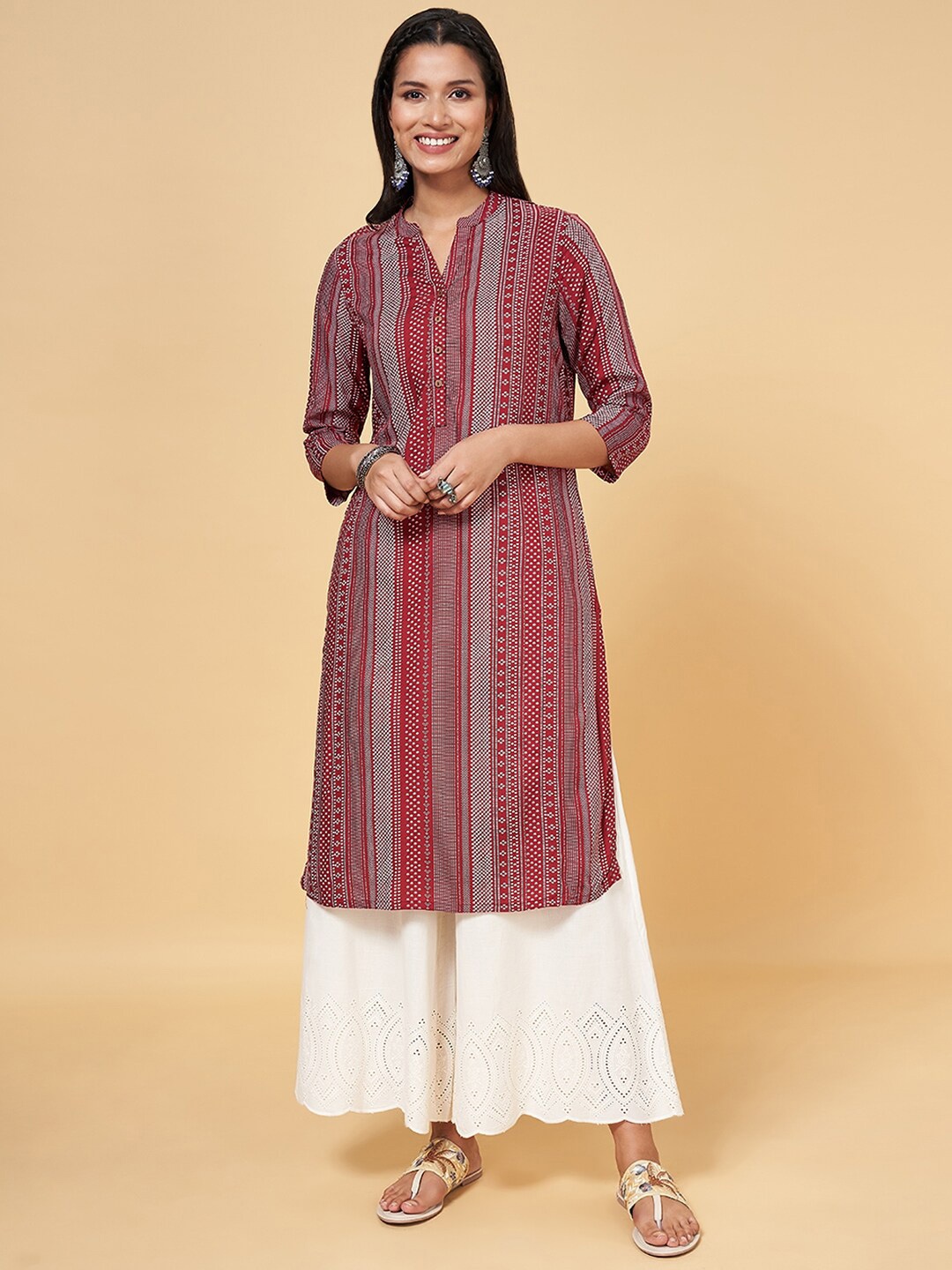 

RANGMANCH BY PANTALOONS Striped Mandarin Collar Straight Kurta, Maroon