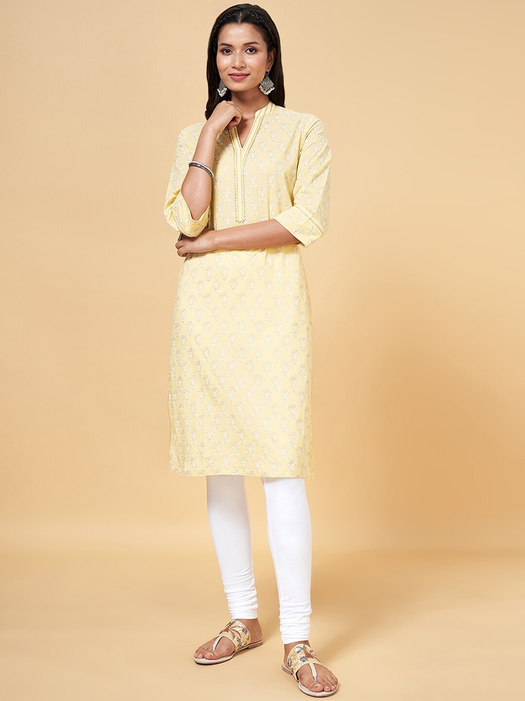 

RANGMANCH BY PANTALOONS Floral Printed Straight Cotton Kurta, Yellow
