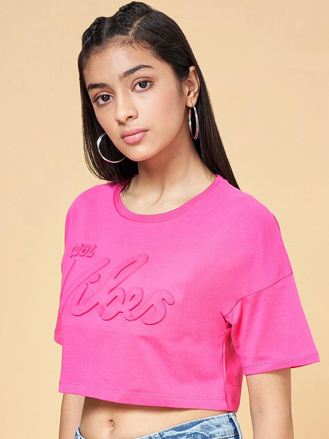 

Coolsters by Pantaloons Girls Typography Self Design Cotton Crop T-Shirt, Pink