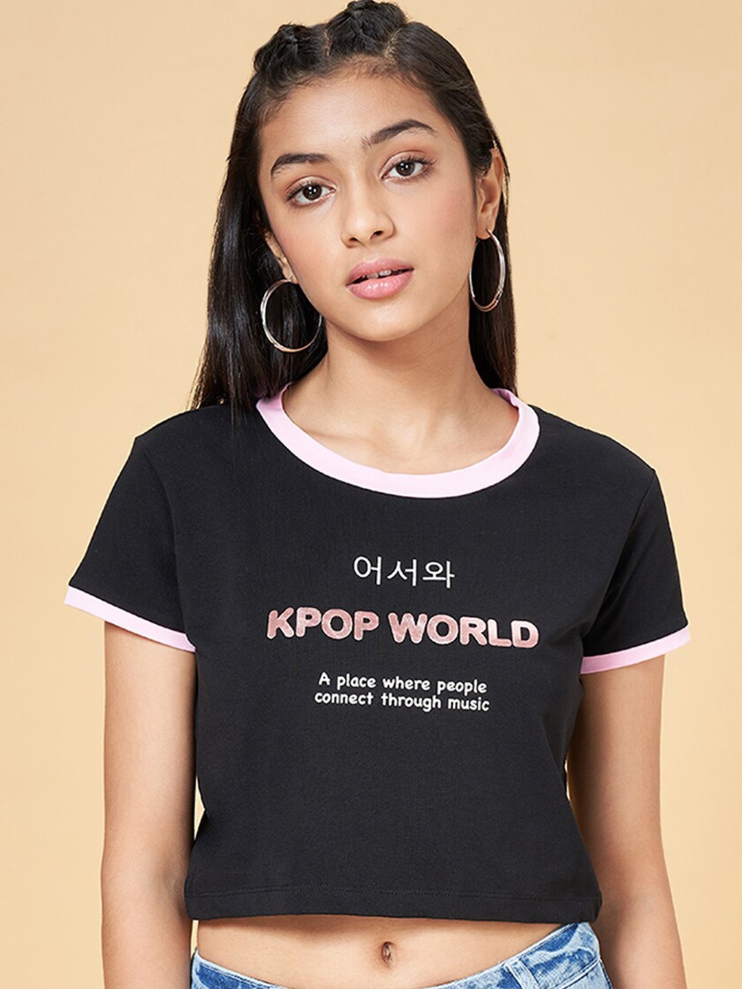 

Coolsters by Pantaloons Girls Typography Printed Cotton Crop T-Shirt, Black