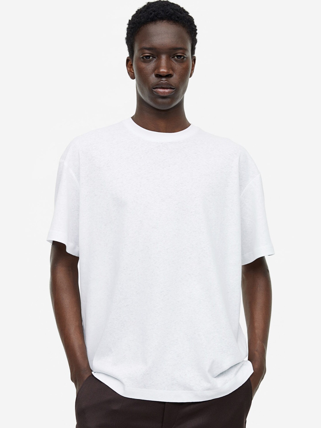 

H&M Men Relaxed-Fit Linen-Blend T-shirt, White