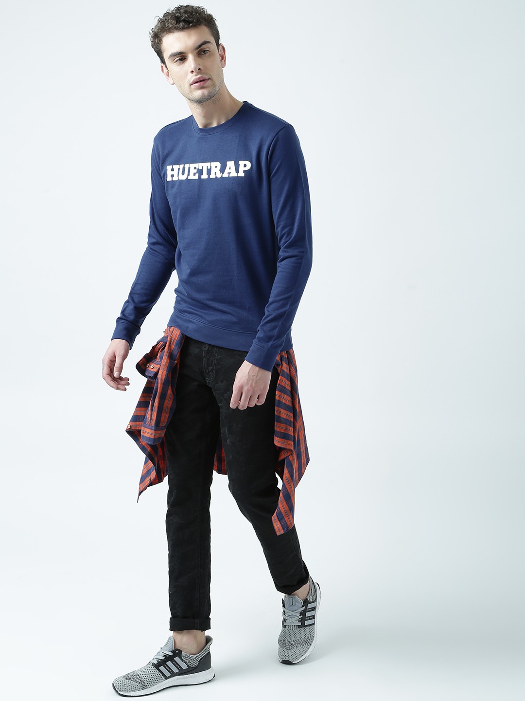 

Huetrap Men Navy Blue Printed Sweatshirt