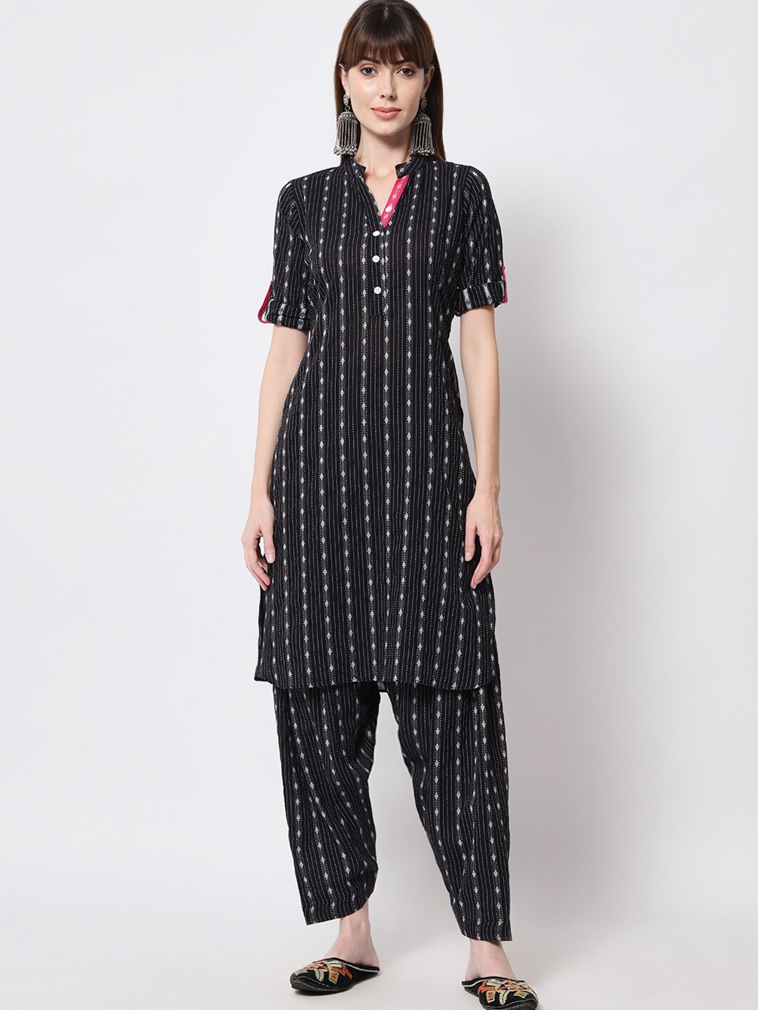 

KALINI Striped Printed Regular Pure Cotton Kurta With Trousers, Black