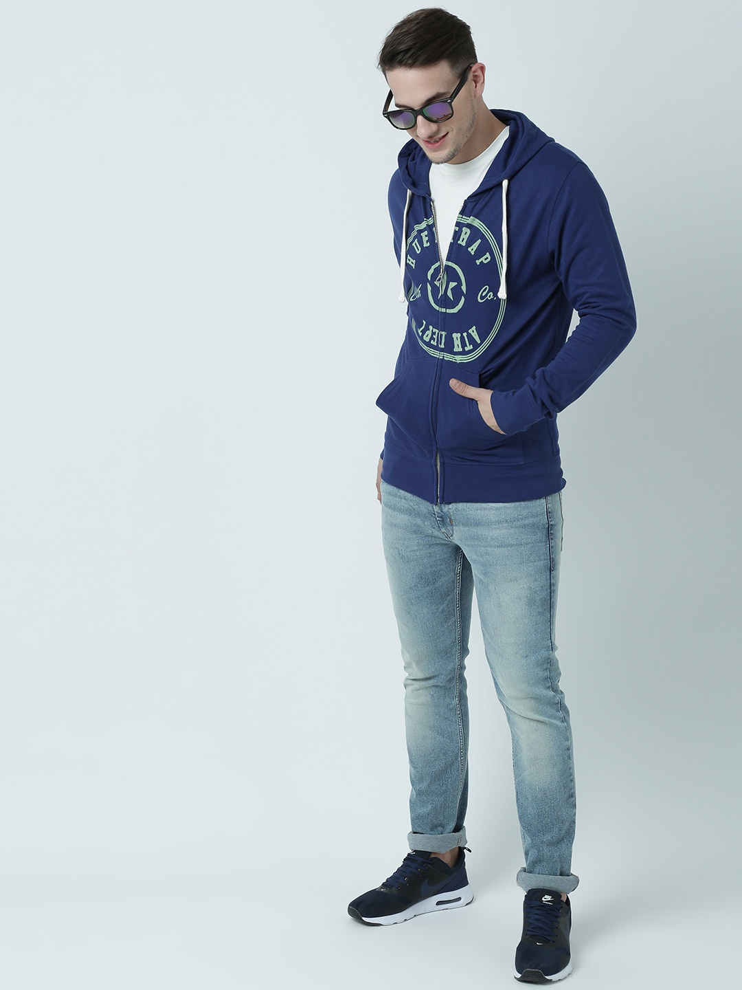 

Huetrap Men Navy Blue Printed Hooded Sweatshirt