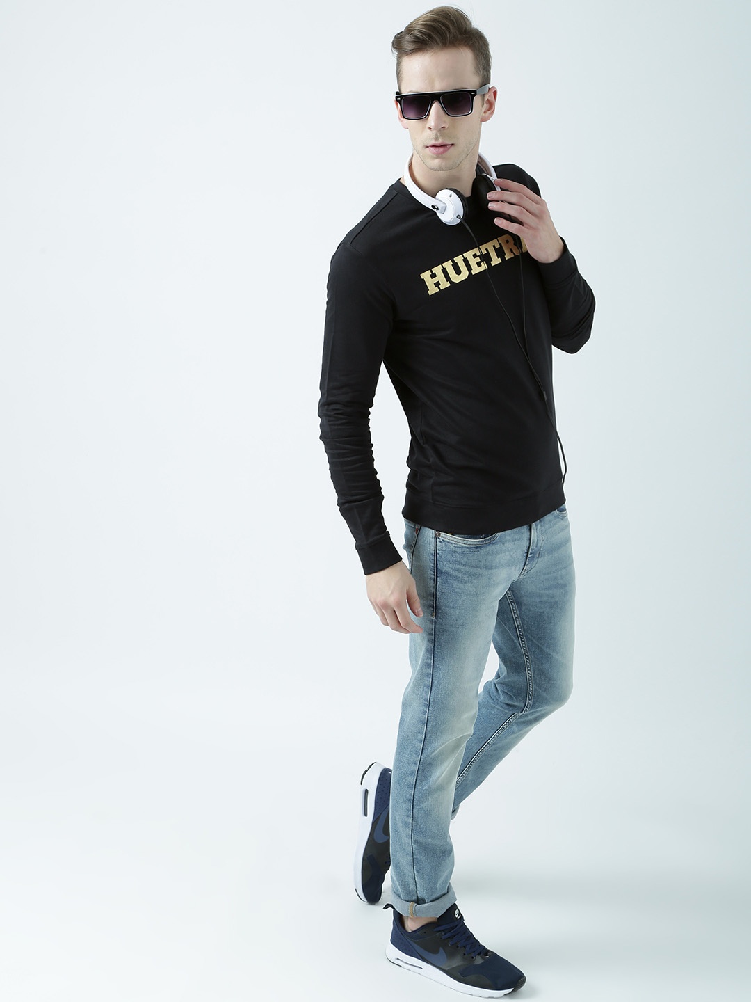 

Huetrap Men Black Printed Sweatshirt