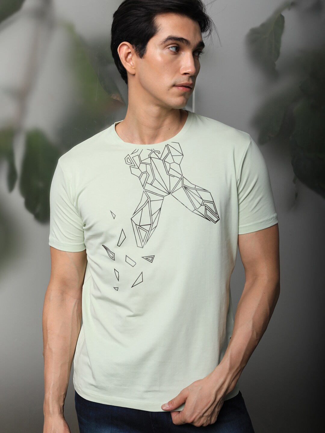 

RARE RABBIT Men Loginn Abstract Printed Slim Fit Cotton T-Shirt, Green