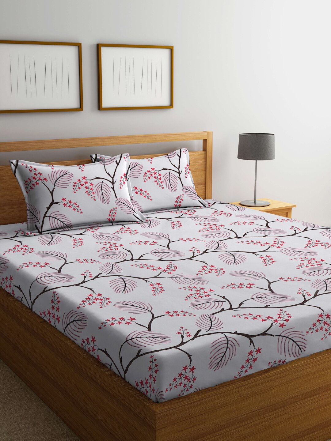 

White & Pink Floral Print 300 TC Double King Bedsheet & 2 Pillow Covers