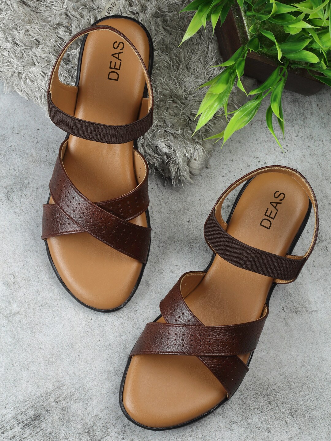 

DEAS Women Textured Leather Cross Strap Open Toe Flats With Backstrap, Brown