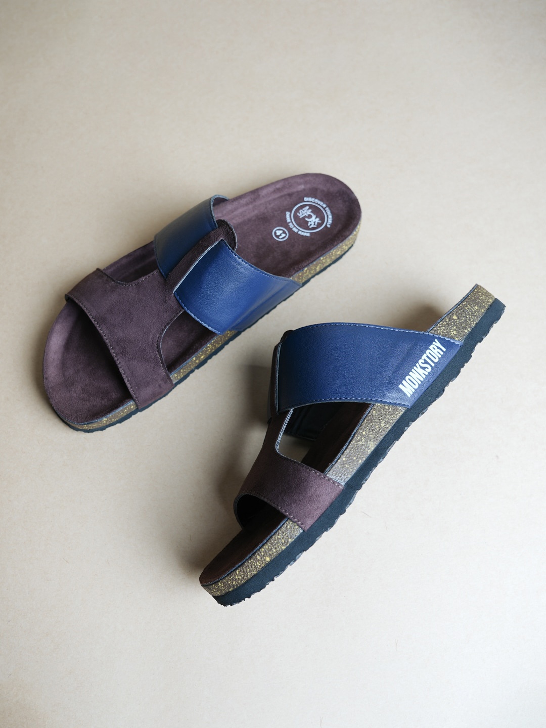 

MONKSTORY Men Colourblocked Comfort Sandals, Navy blue