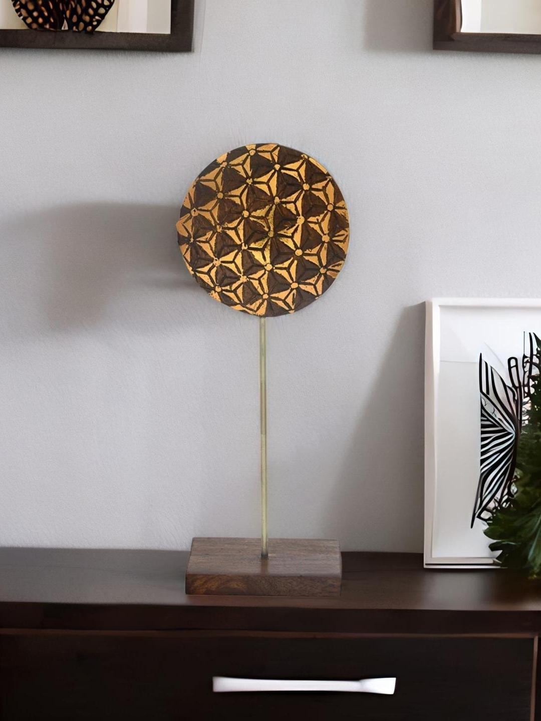 

Athome by Nilkamal Brown & Gold Wooden Geometric Showpieces