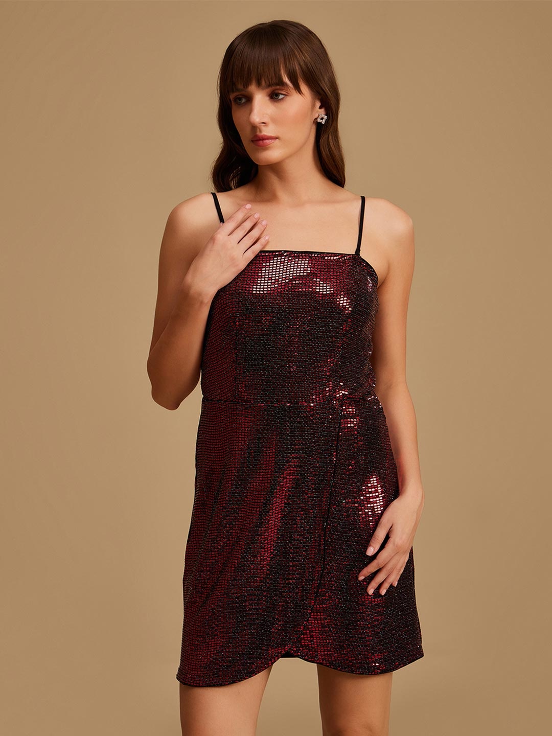 

Kazo Red Embellished Lace Sheath Dress