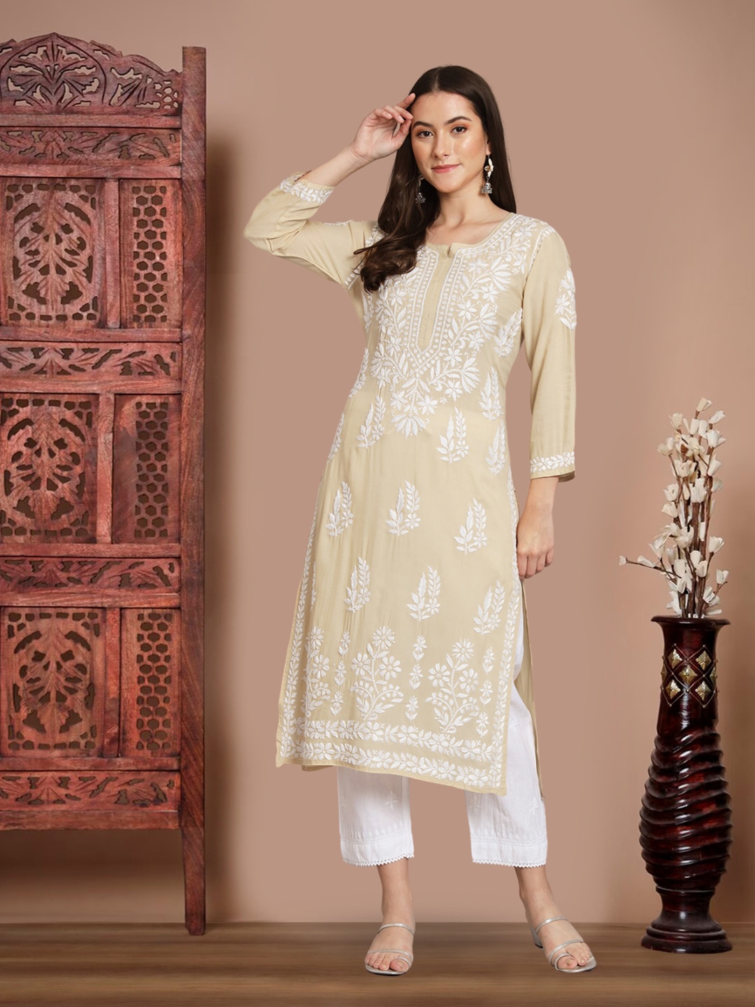 

PARAMOUNT CHIKAN Women Embroidered Lucknowi Chikankari Modal Kurta, Beige
