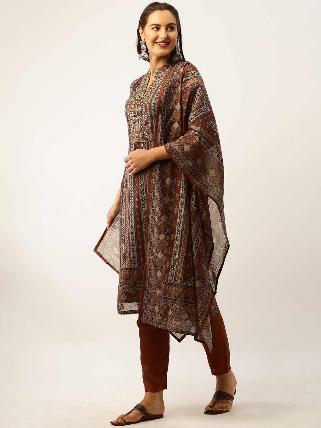 

ZOLA Grey Ethnic Motifs Printed Chanderi Silk Kurta With Trousers & Dupatta, Rust