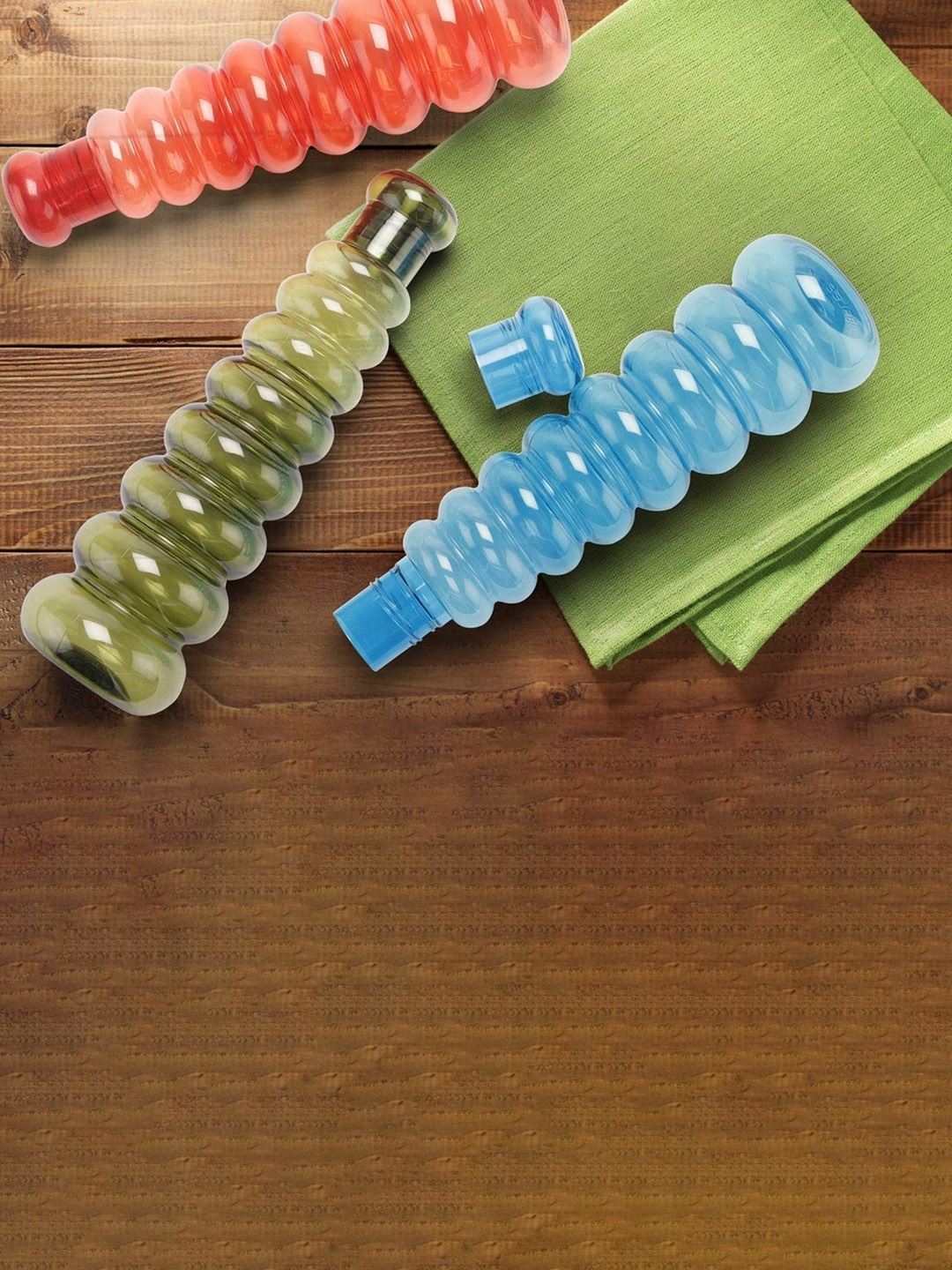 

SOPL-OLIVEWARE Green & Blue 3 Pieces Odour Less Water Bottles-1L