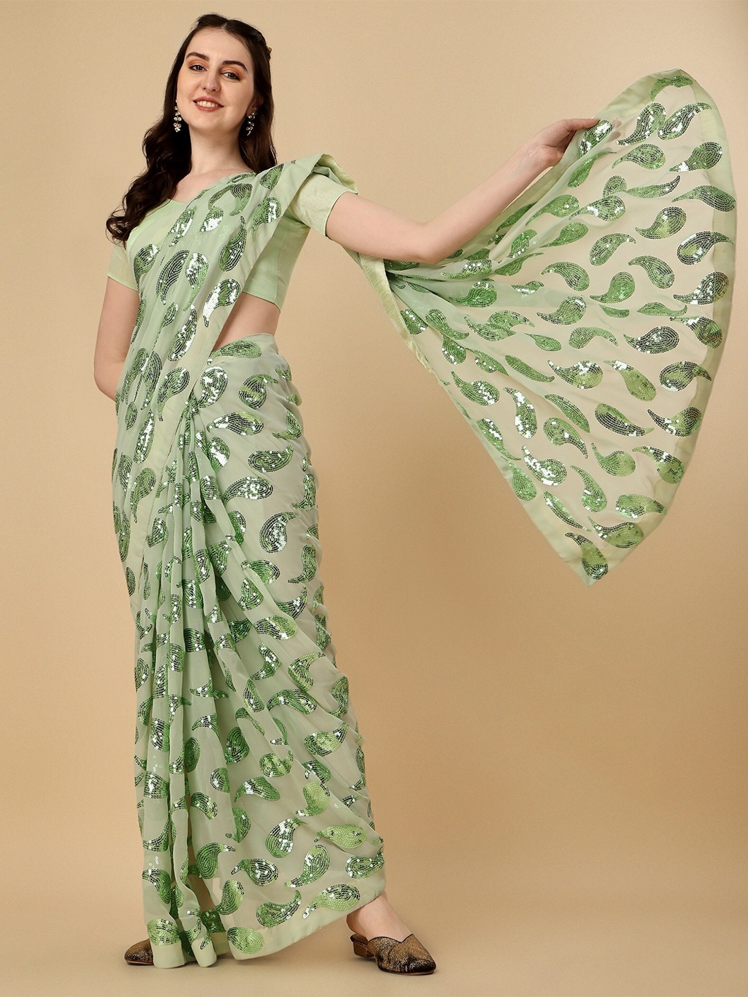 

Vaidehi Fashion Embellished Sequinned Pure Georgette Saree, Sea green