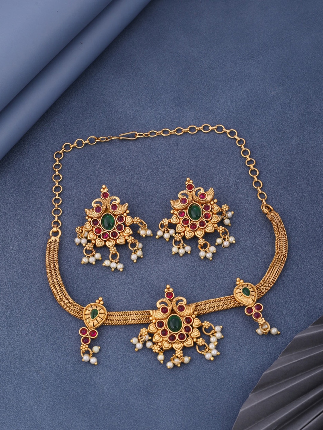

ROFARWORD Gold-Plated Stone-Studded & Beaded Jewellery Set