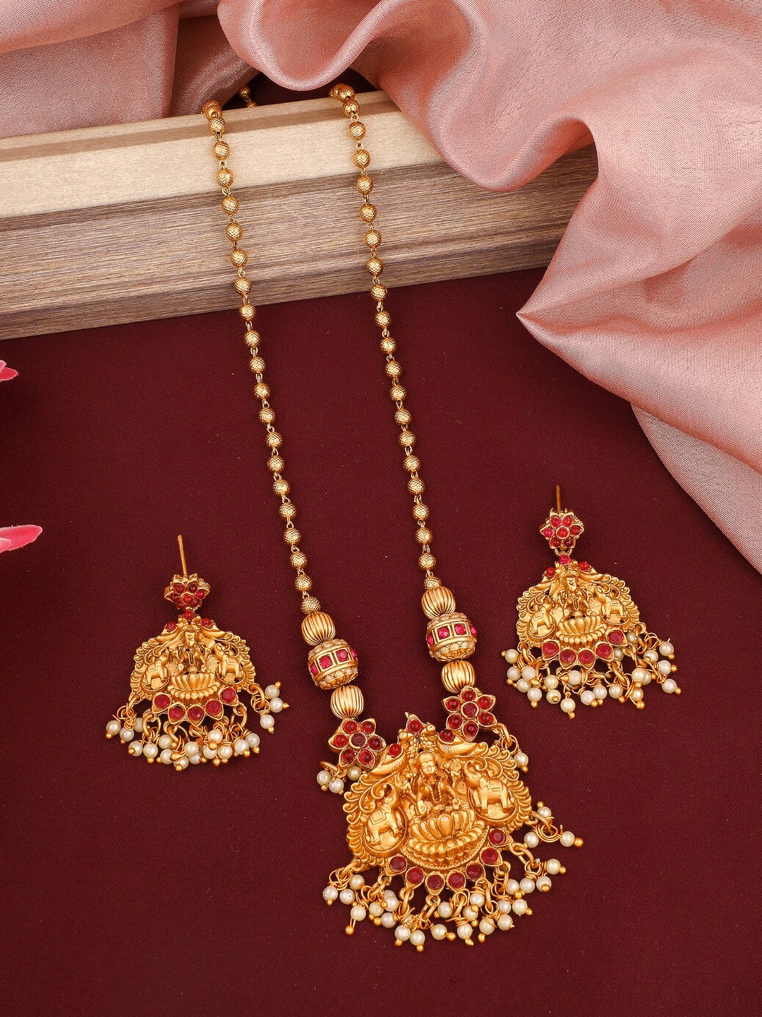 

ROFARWORD Gold-Plated Stone-Studded Jewellery Set