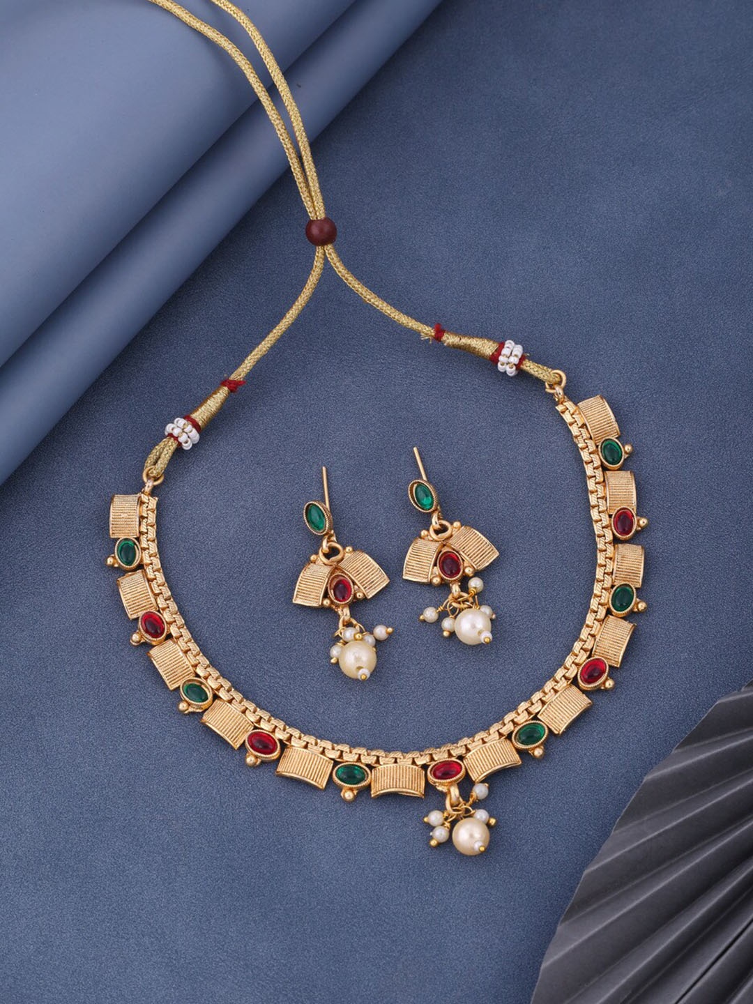 

ROFARWORD Gold-Plated Stone-Studded & Beaded Necklace & Earrings