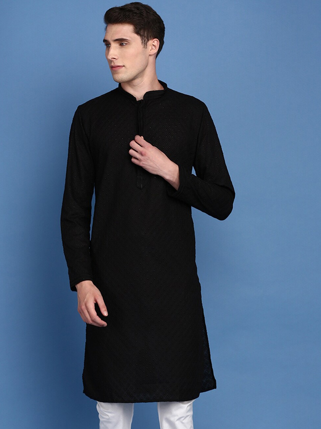 

Sanwara Geometric Embroidered Detailed Straight Cotton Kurta, Black