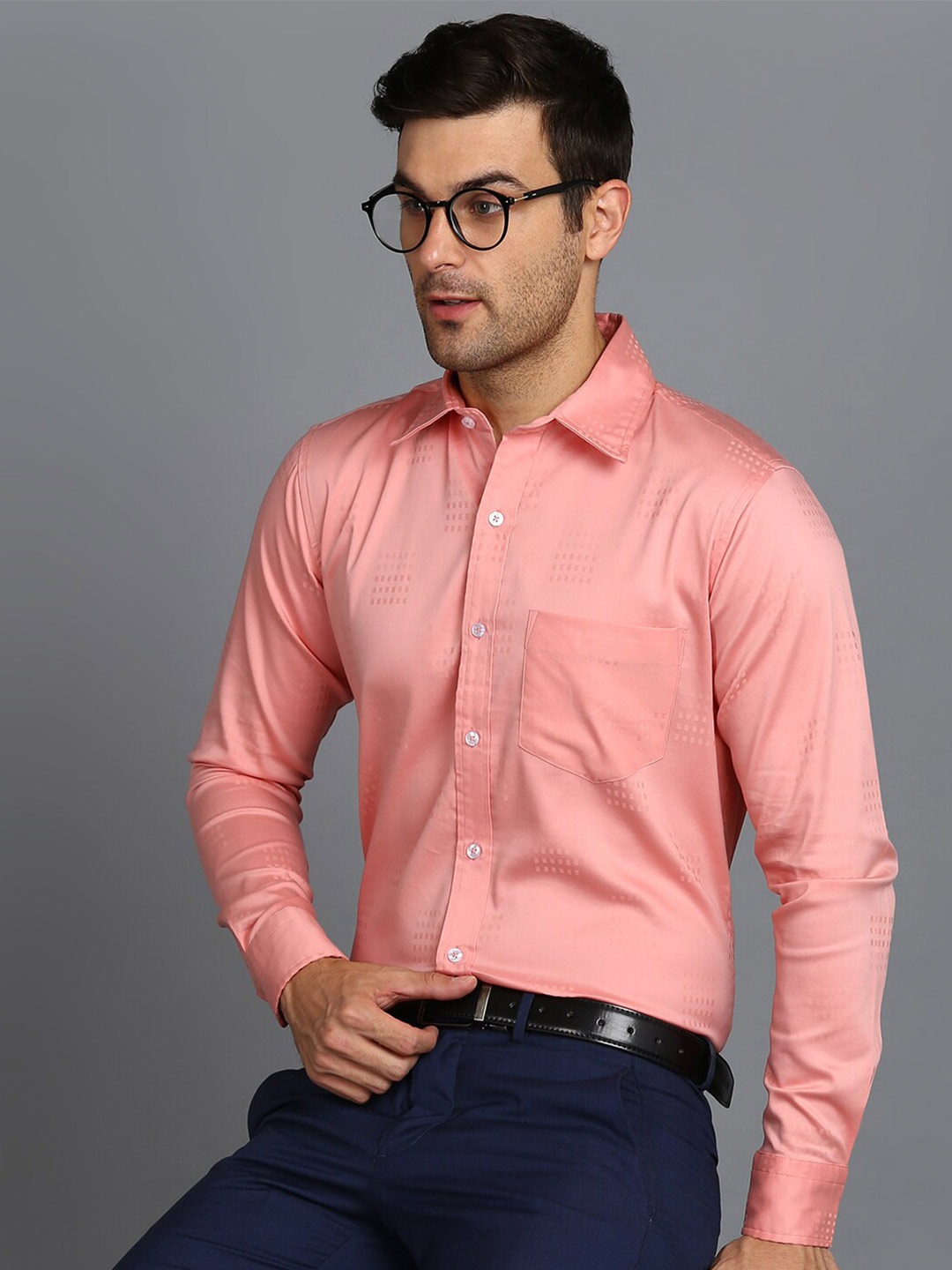 

ZNX Clothing Premium Printed Cotton Formal Shirt, Peach