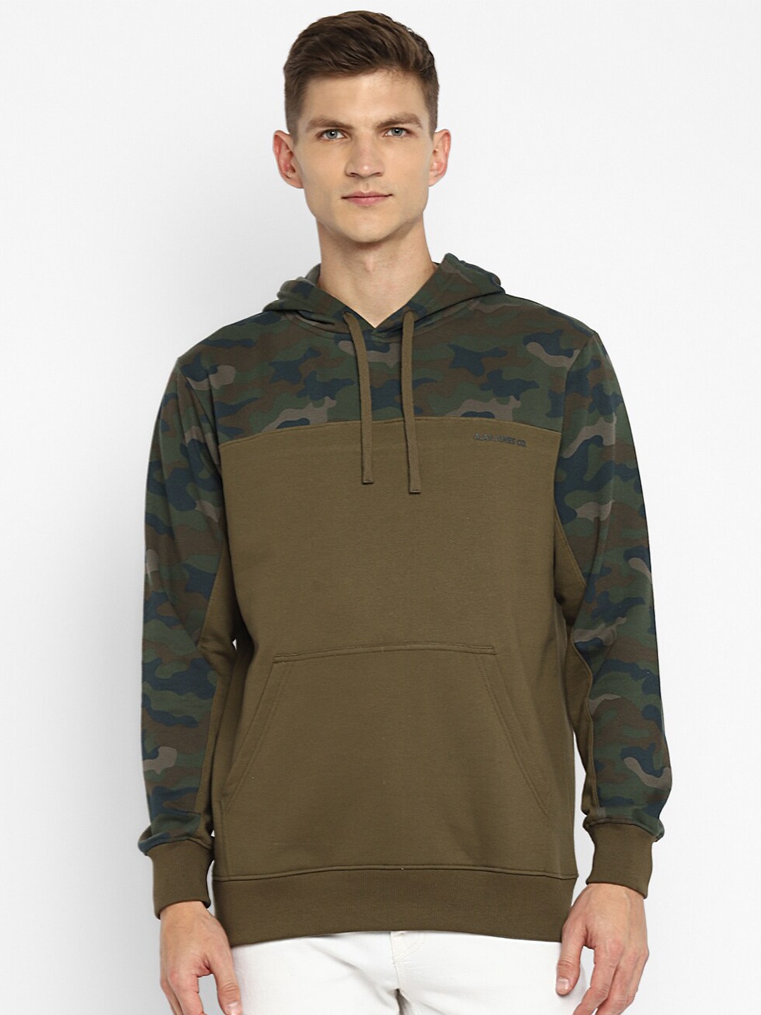 

Alan Jones Camouflage Printed Hooded Pullover Sweatshirt, Olive