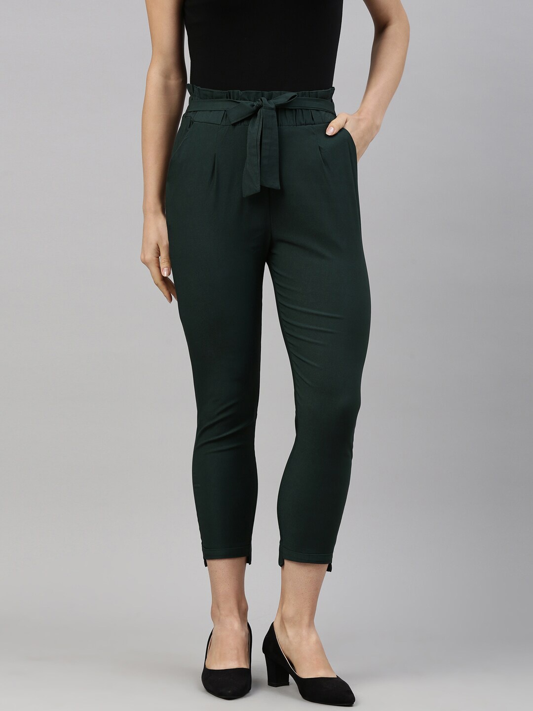 

GOLDSTROMS Women Relaxed Slim Fit High-Rise Pleated Peg Trousers, Green