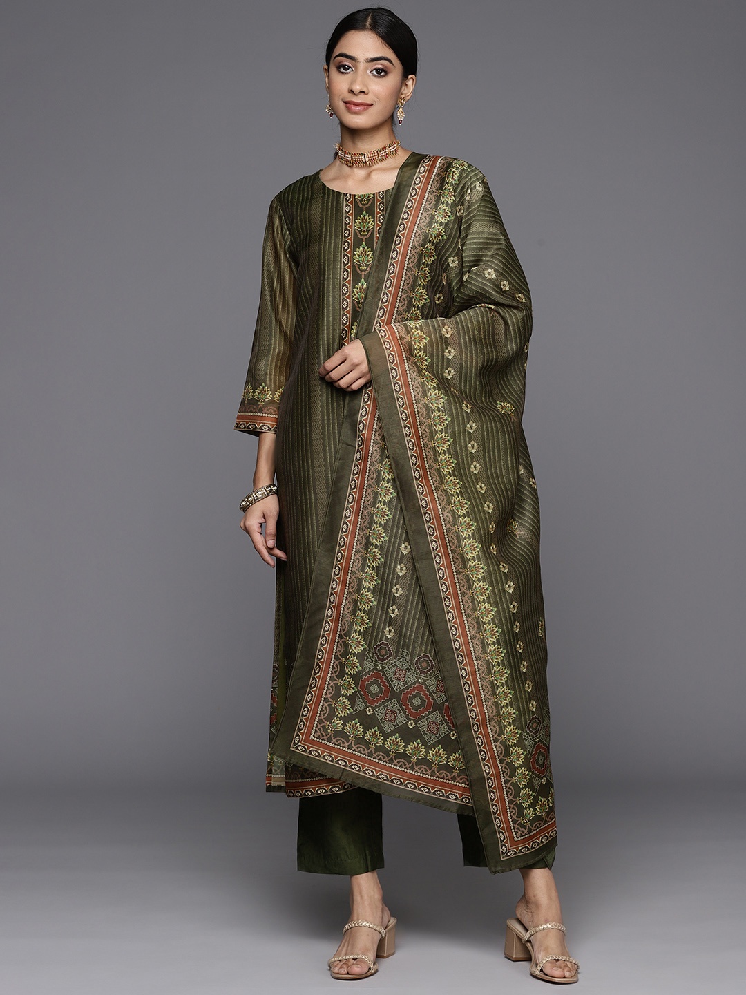 

Varanga Women Ethnic Motifs Printed Chanderi Silk Kurta with Trousers & With Dupatta, Olive