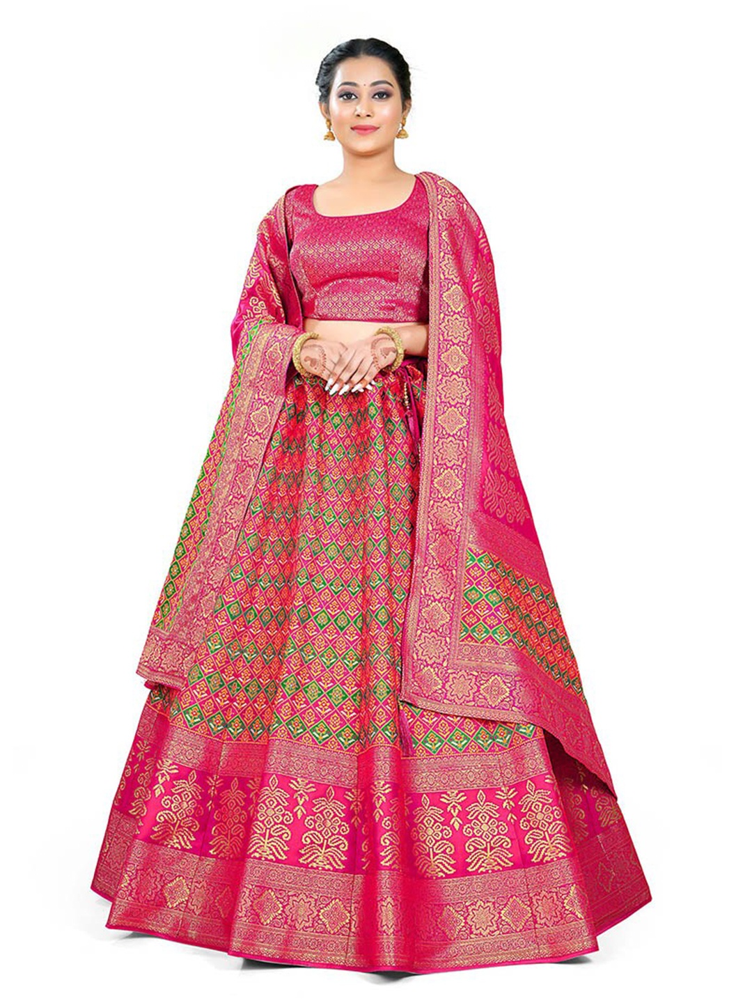 

HALFSAREE STUDIO Semi-Stitched Lehenga & Blouse With Dupatta, Pink