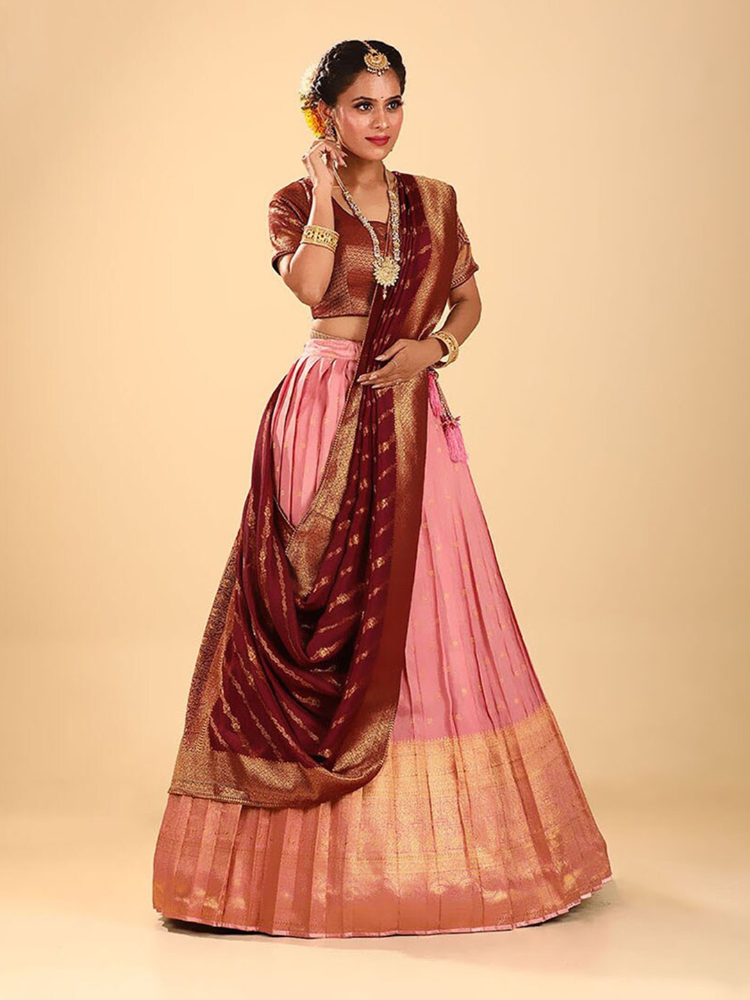 

HALFSAREE STUDIO Semi-Stitched Lehenga & Blouse With Dupatta, Pink