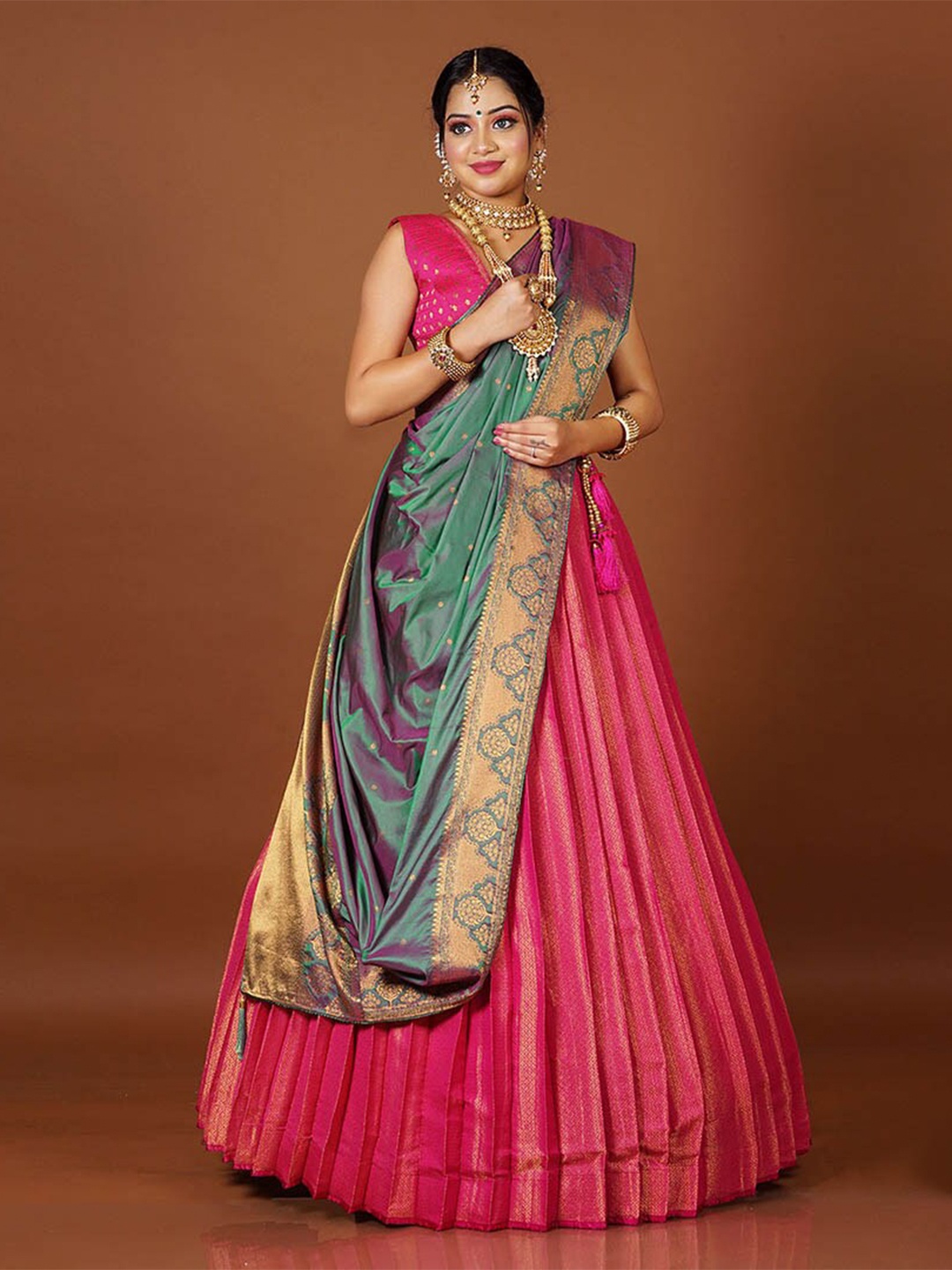 

HALFSAREE STUDIO Semi-Stitched Lehenga & Blouse With Dupatta, Pink