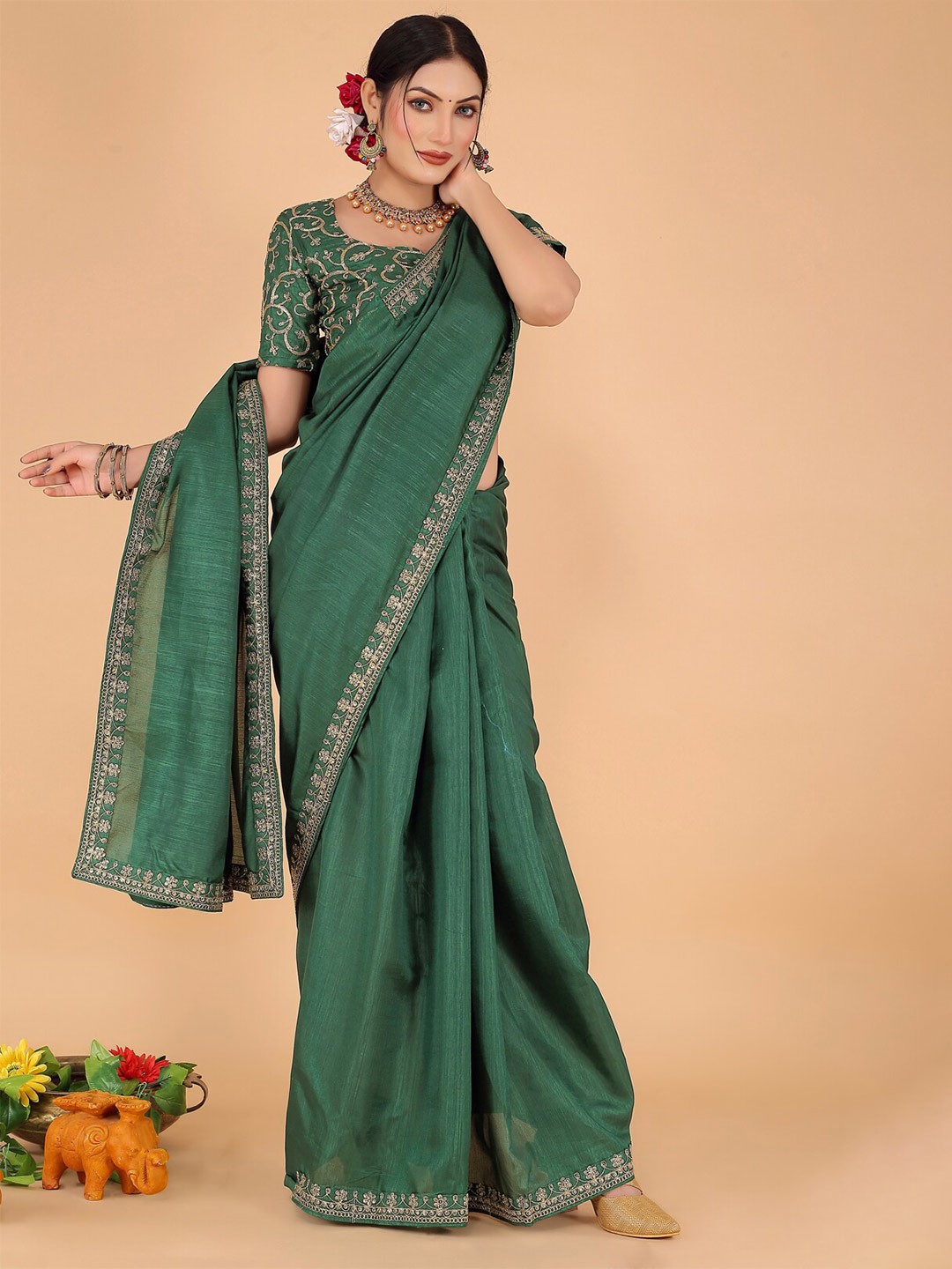 

Florence Soild Embroidered Art Silk Saree, Green