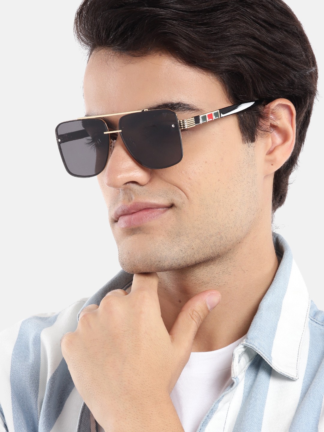 

Voyage Unisex Wayfarer Sunglasses with UV Protected Lens 58236MG4162, Black