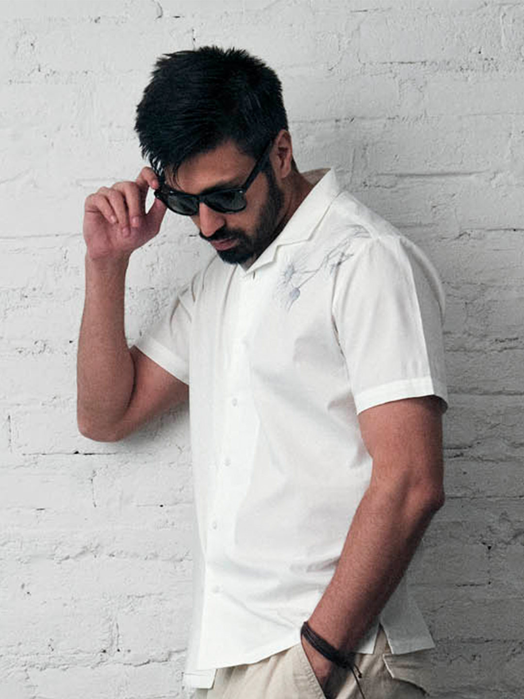 

KINGDOM OF WHITE Floral Printed Cuban Collar Cotton Casual Shirt