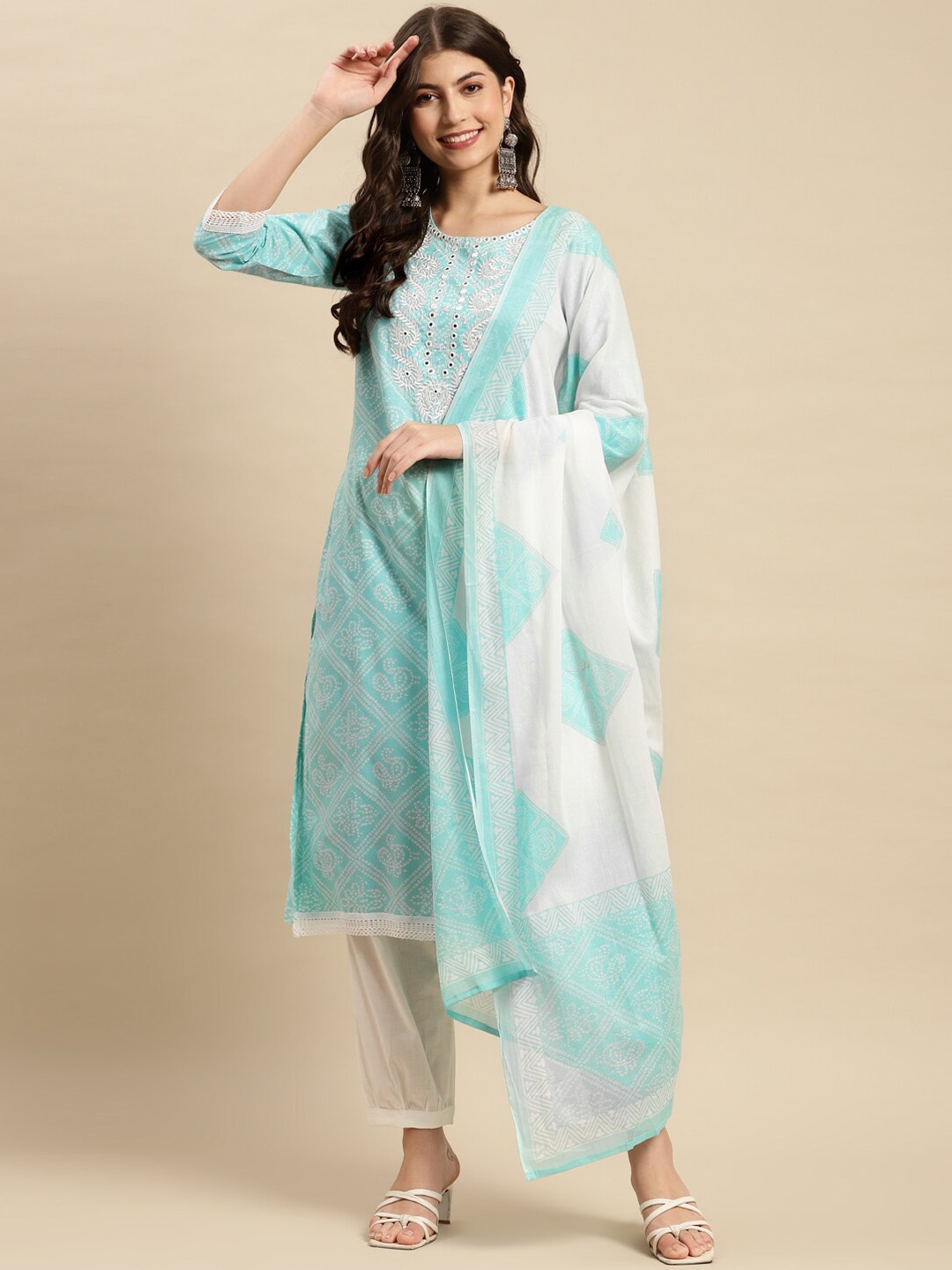 

Sangria Turquoise Blue & White Geometric Printed Pure Cotton Kurta With Trouser & Dupatta