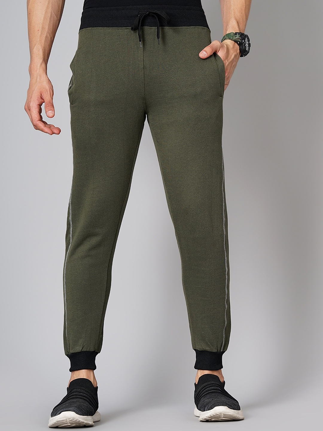

MADSTO Men Cotton Slim Fit Sports Joggers, Olive