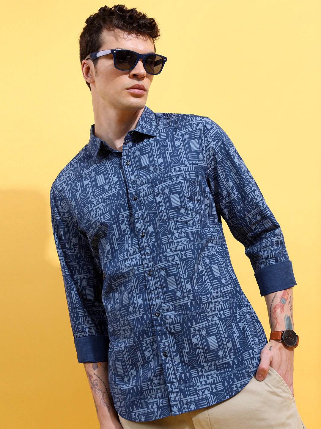 

HIGHLANDER Navy Blue Slim Fit Opaque Geometric Printed Cotton Casual Shirt