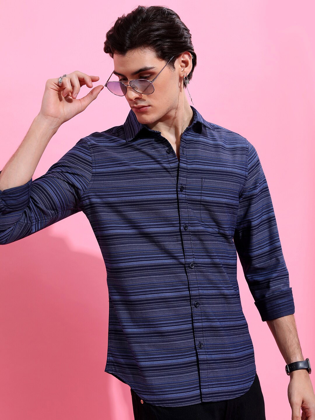 

HIGHLANDER Men Navy Blue Slim Fit Horizontal Striped Casual Shirt