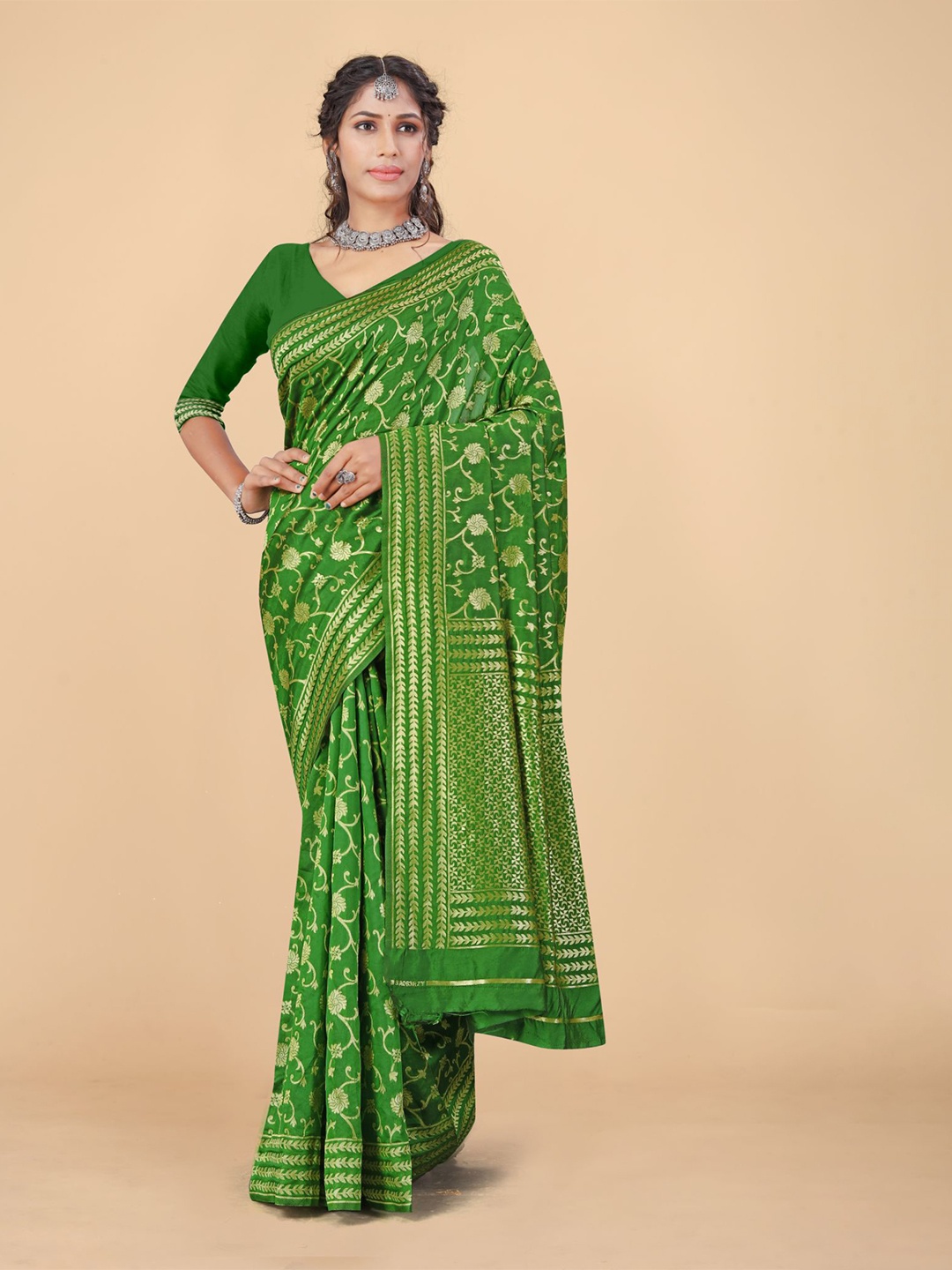 

MAGMINA Ethnic Motifs Woven Design Zari Banarasi Saree, Green