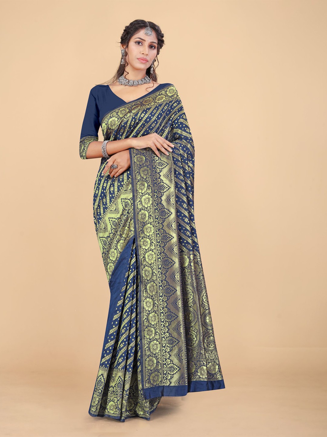 

MAGMINA Ethnic Motifs Woven Design Zari Banarasi Saree, Blue